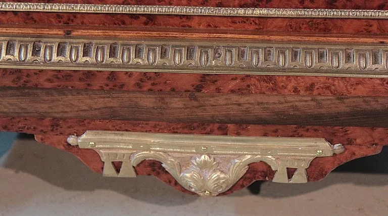 LOUIS XVI STIL SECRETAIRE