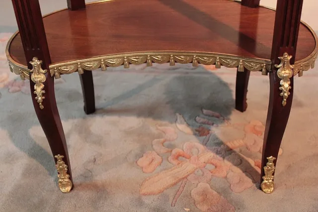 LOUIS XVI STYLE KIDNEY TABLE