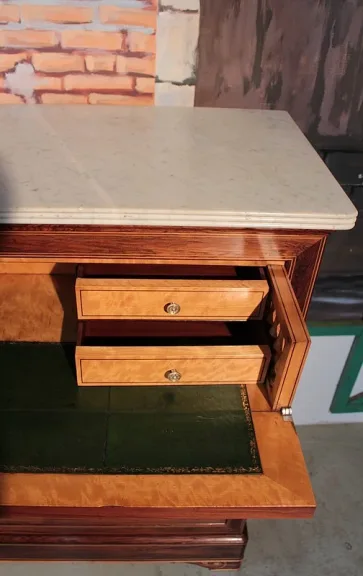 CHARLES X PERIOD BÜRO