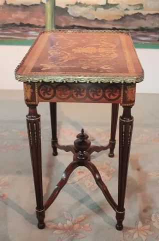 NAPOLEON III PERIODE OCCASIONALE TAFEL