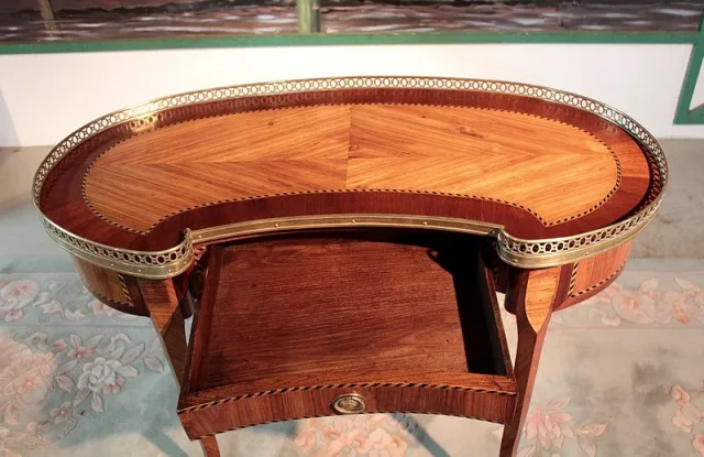 Table "Rognon" en Bois de Rose XIXeme