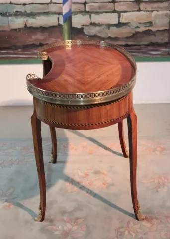 Table "Rognon" en Bois de Rose XIXeme