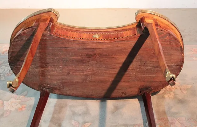 Table "Rognon" en Bois de Rose XIXeme