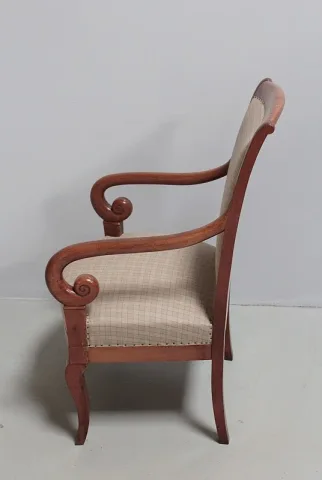 Fauteuil Restauration en merisier XIXeme