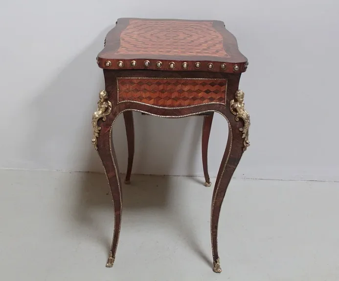 Travailleuse Louis XV en Palissandre XIXeme