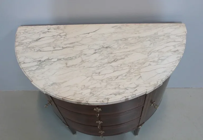 LOUIS XVI STYLE Kommode aus Schubladen