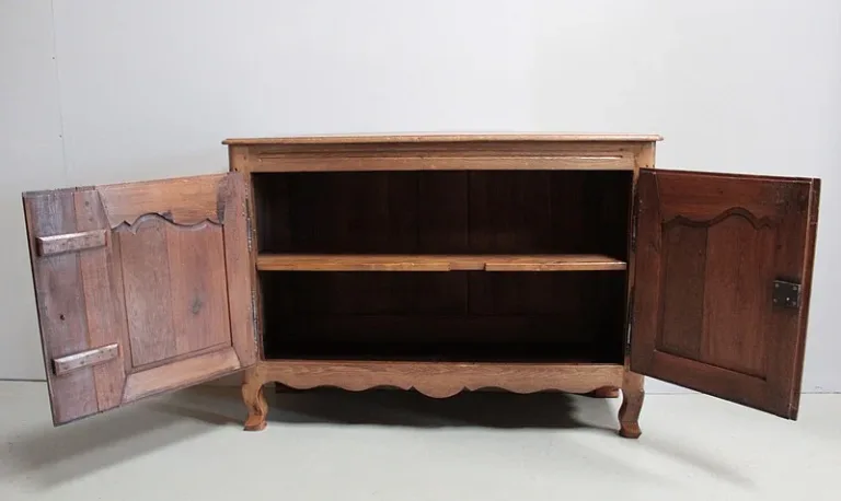 LOUIS XV STILBUFFET