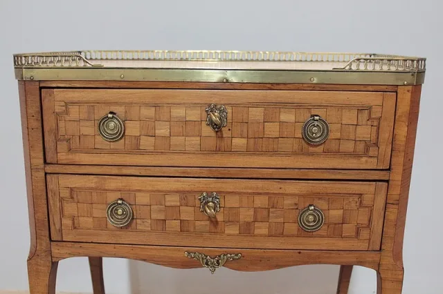 LOUIS XV STYLE CHIFFONNIERE TABLE