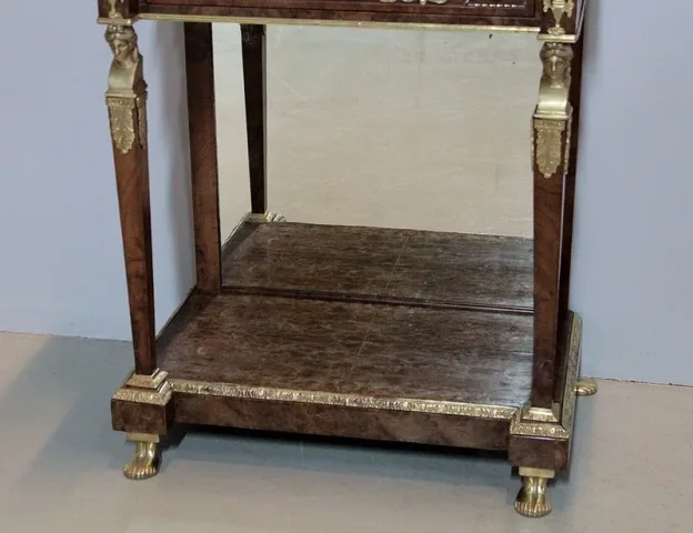 GABINETE CONSULAT STYLE