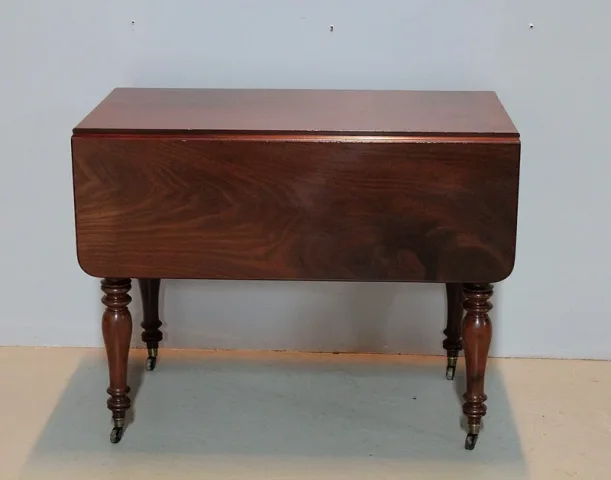 Table à Volets L. Philippe en Axajou XIXeme