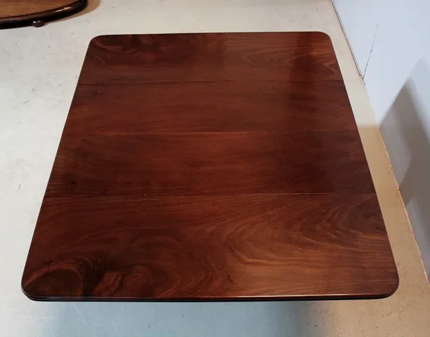 Table à Volets L. Philippe en Axajou XIXeme