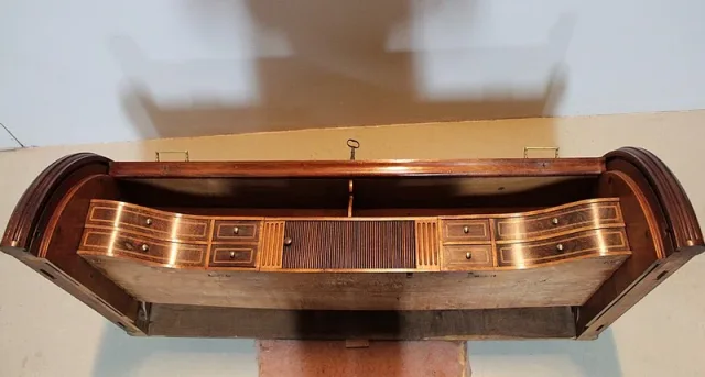 Bureau-Cylindre Bibliothèque Louis XVI en Acajou XVIIIe