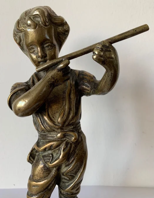 BRONZEN FIGUUR