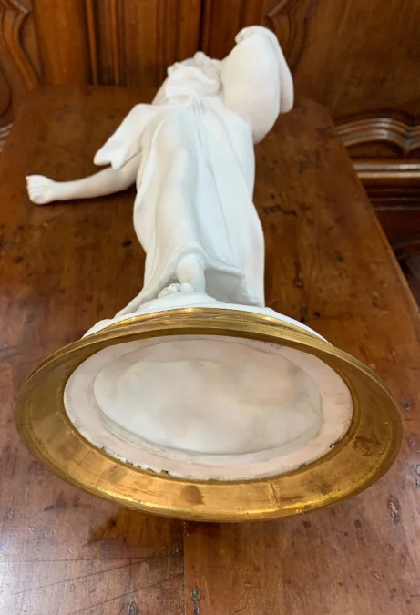 La semeuse , sculpture en biscuit