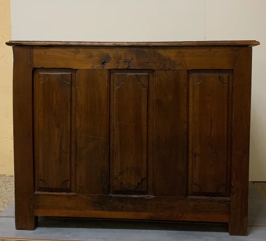 Buffet de sacristie d époque du XVIIIème siècle
