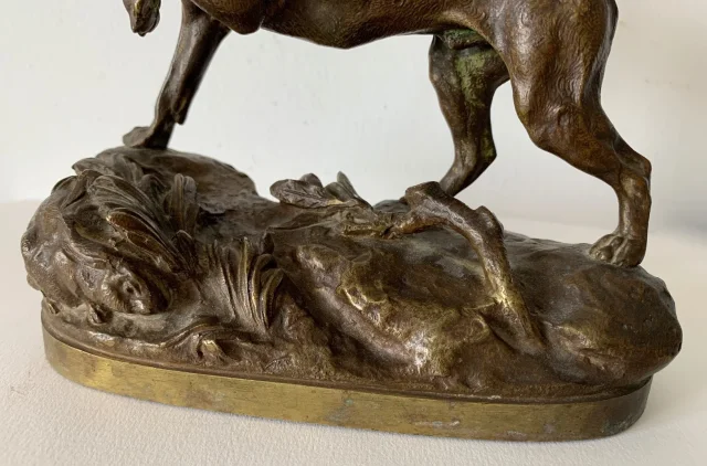 Chien De Chasse à L Arrêt , Sculpture En Bronze signée Lecourtier