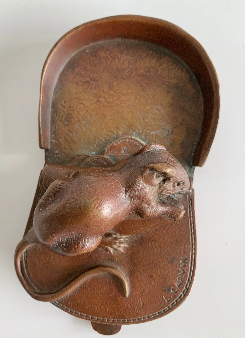 Petite Souris, sculpture en bronze