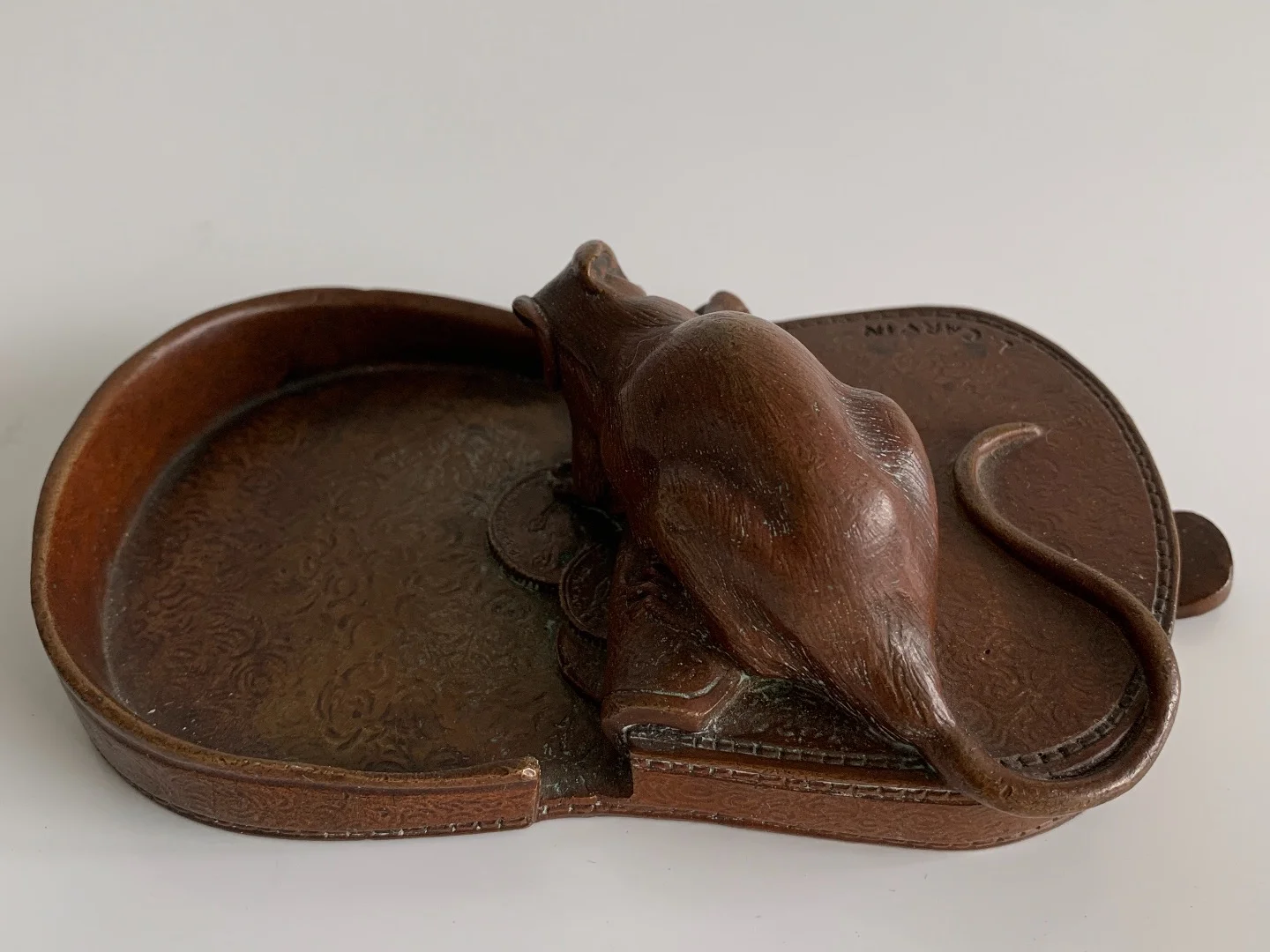 Petite Souris, sculpture en bronze