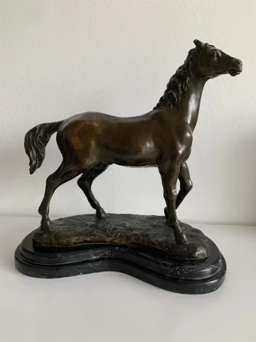 BRONZE HORSE