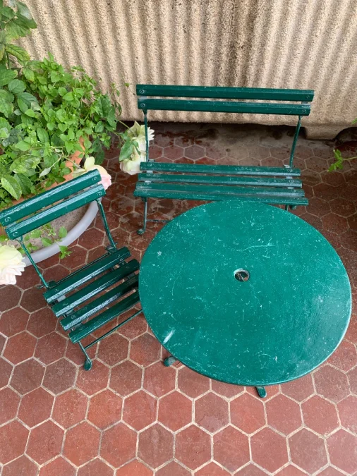 MINIATURE GARDEN FURNITURE