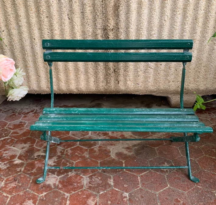 MINIATURE GARDEN FURNITURE