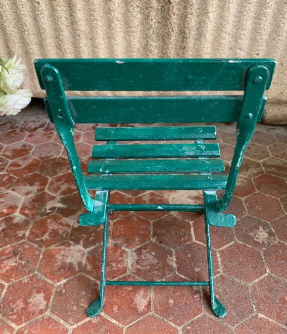MINIATURE GARDEN FURNITURE