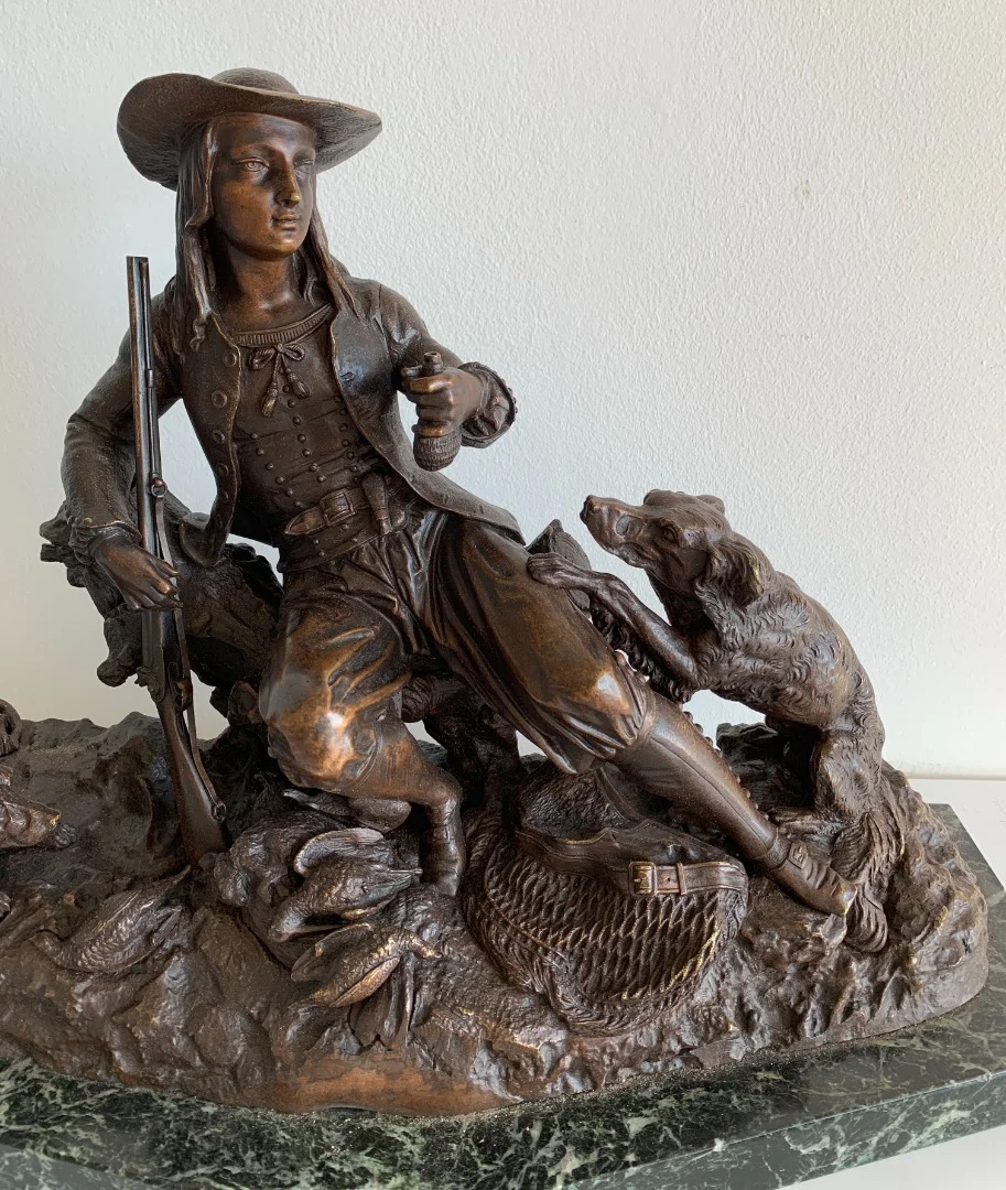 Le retour de chasse , sculpture en bronze