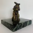 La dent de sagesse , sujet en bronze