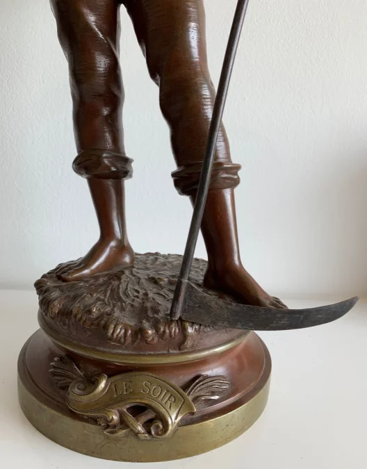 Bronze , Le Soir Signé Debut