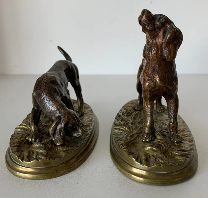 PAAR BRONZEN HONDEN