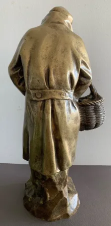BRONZESTATUETTE