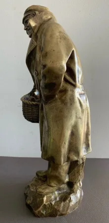 BRONZESTATUETTE