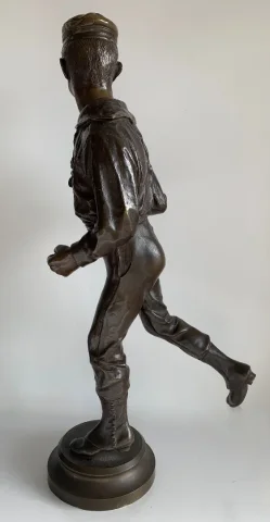 Le dandy , sculpture en bronze