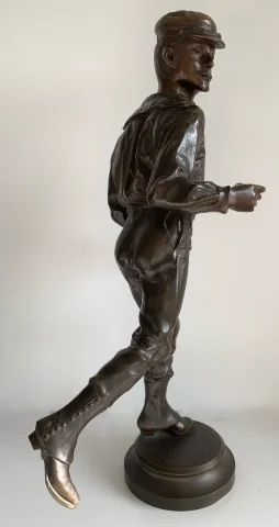 Le dandy , sculpture en bronze