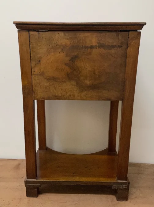 Petite Table d appoint Ou Travailleuse En Noyer