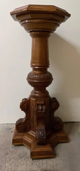 WALNUT COLUMN