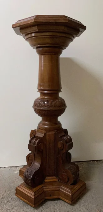 WALNUT COLUMN