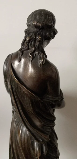 Femme Drapée à  L Antique , Sculpture En Bronze