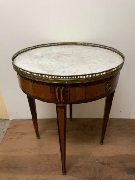 BOUILLOTTE-TISCH IM LOUIS XVI-STIL