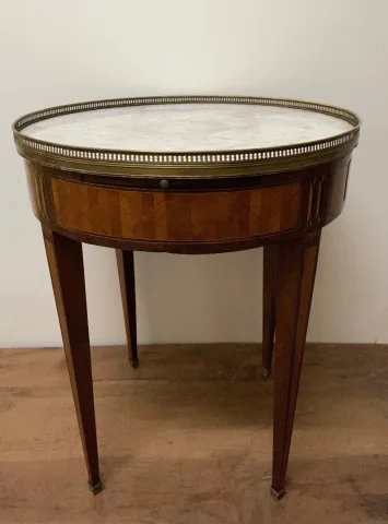 LOUIS XVI STIJL BOUILLOTTE TAFEL