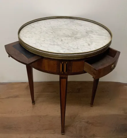 LOUIS XVI STIJL BOUILLOTTE TAFEL