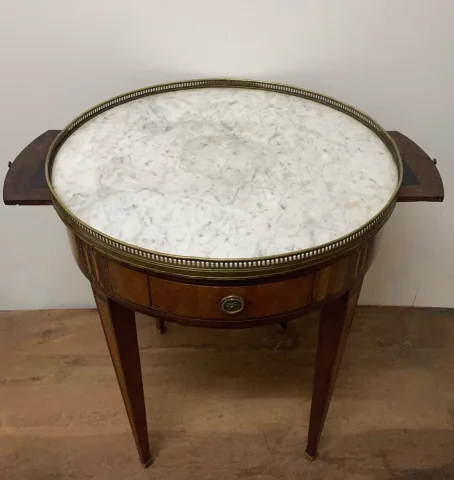 LOUIS XVI STIJL BOUILLOTTE TAFEL