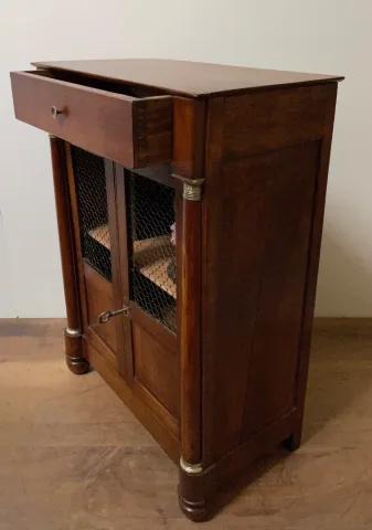 MINIATUR-BÜCHERREGAL