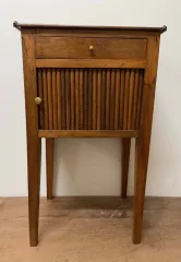 BEDSIDE TABLE