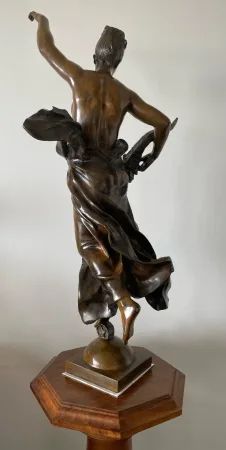 Nymphe à La Corne D Abondance , Bronze Signé Jean Gautherin
