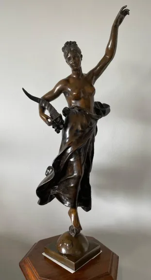 Nymphe à La Corne D Abondance , Bronze Signé Jean Gautherin