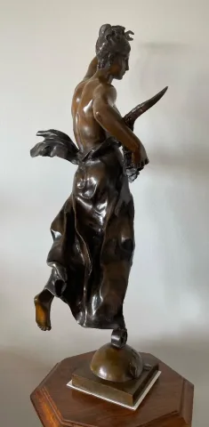 Nymphe à La Corne D Abondance , Bronze Signé Jean Gautherin