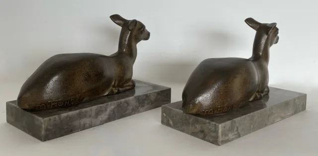 BOOKENDS