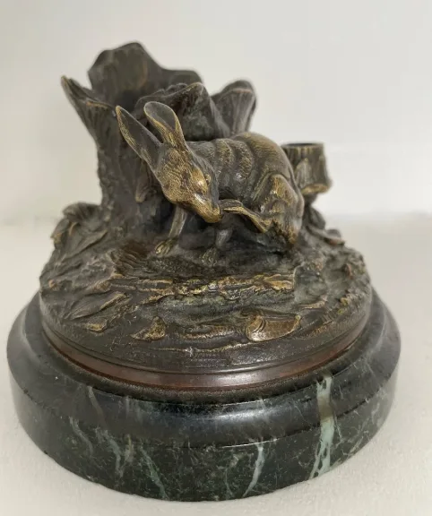 BRONZE HARE