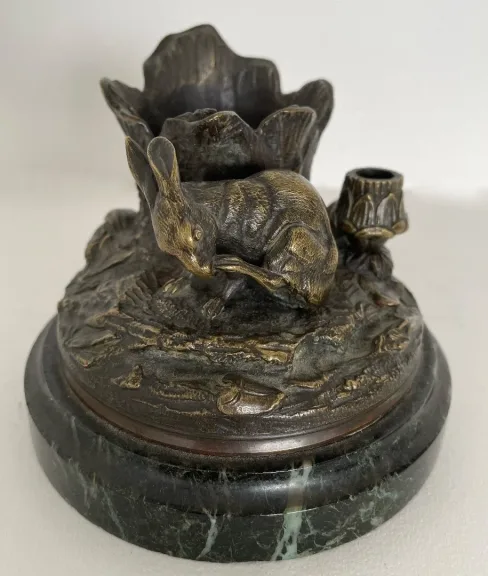 BRONZE HARE